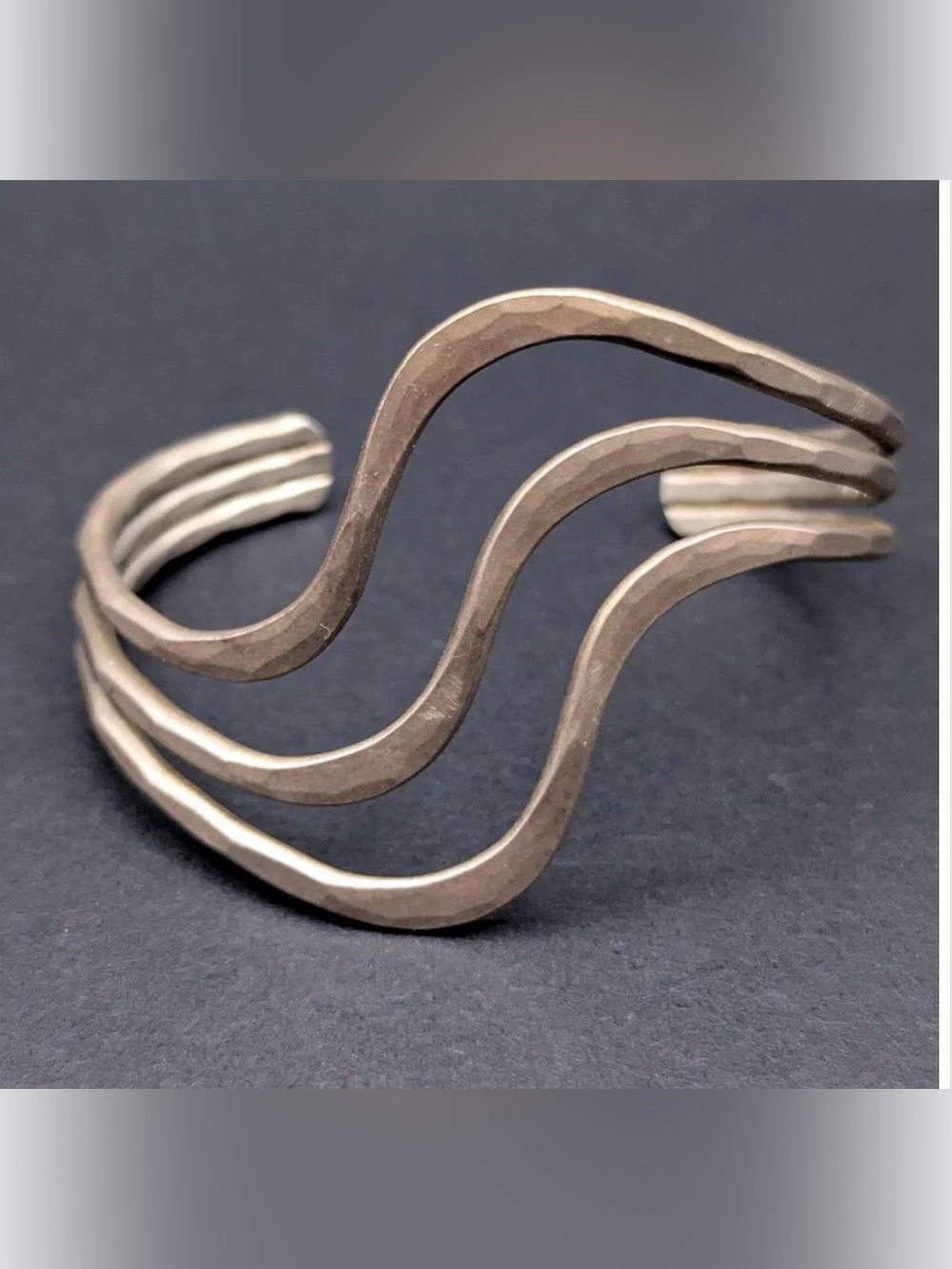 Vintage GERALD STINN Modernist STERLING Silver Triple Wave Cuff Bracelet 23.6g
